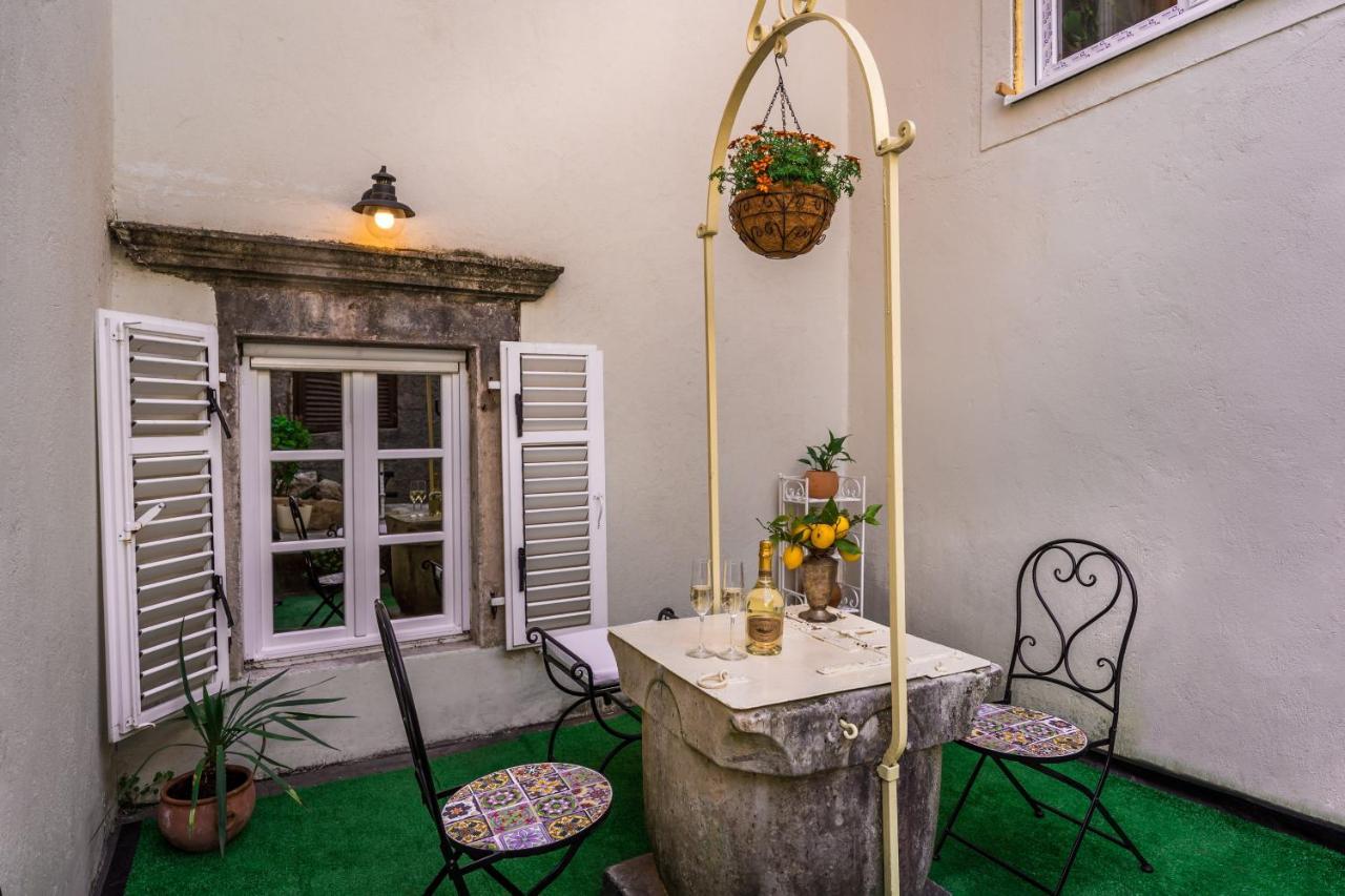Perfetto Perasto Residence エクステリア 写真